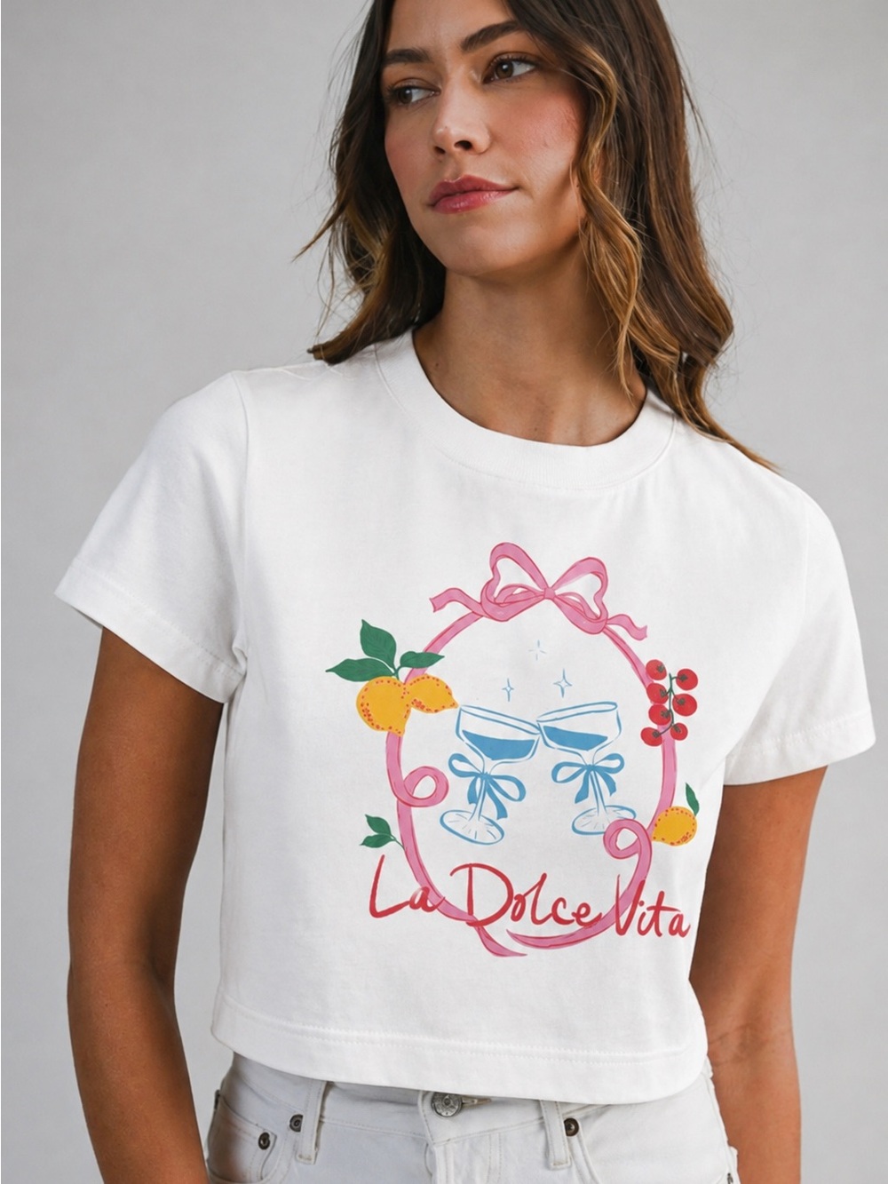Mable La Dolce Vita Graphic Crop Tee White – Medium